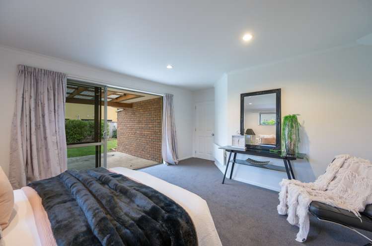 38 Templemore Drive Richmond_11