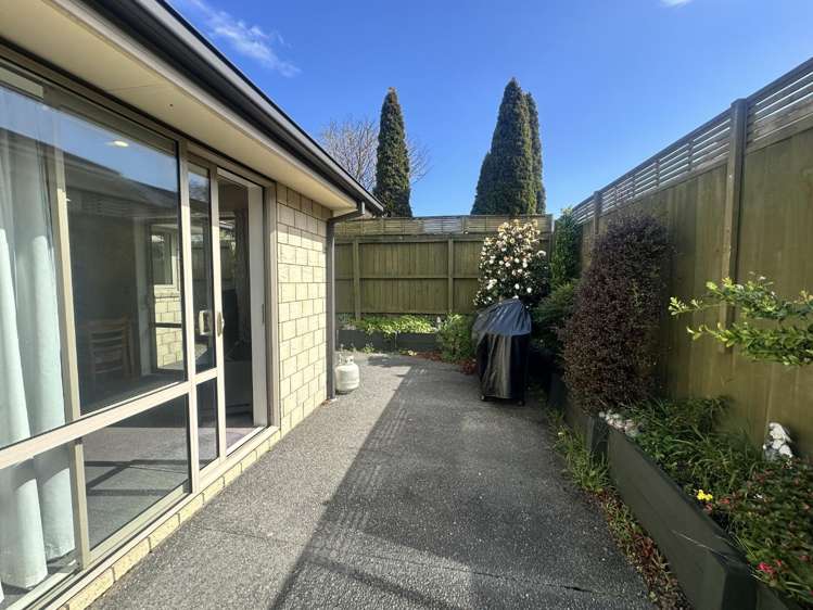 19B Bassett Street Burwood_10
