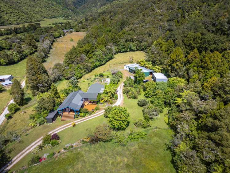 176 Ward Holmes Road Golden Bay_30