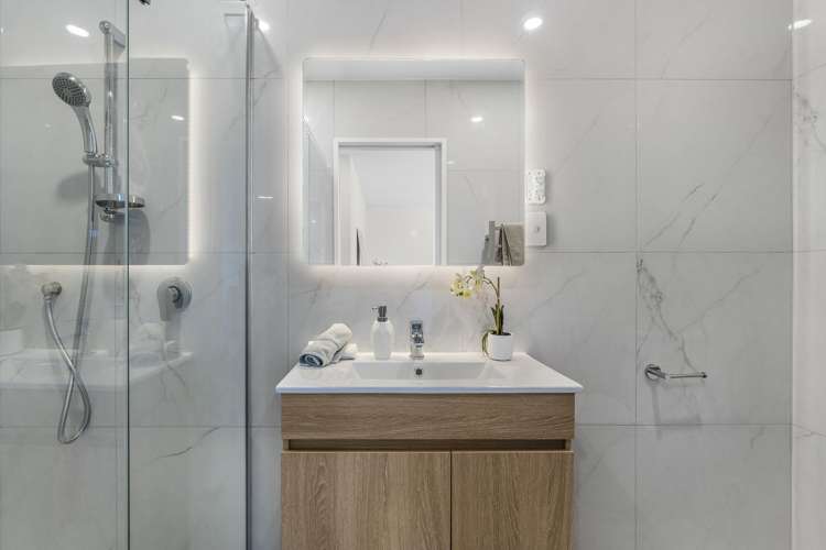 1-7/27 Taikata Road Te Atatu Peninsula_8