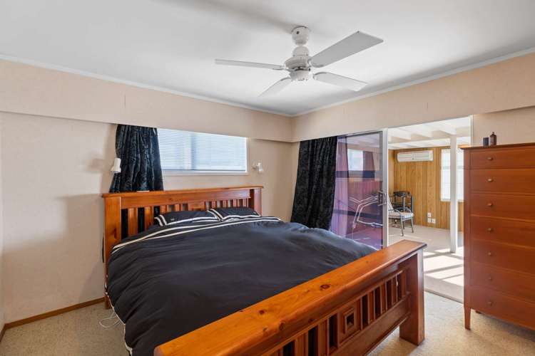 8 De Luen Avenue Tindalls Beach_8