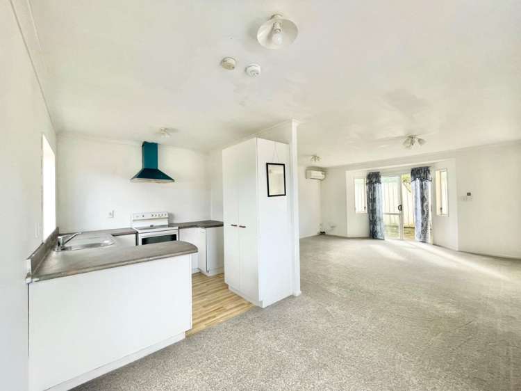 3A Freeland Avenue 10044_2