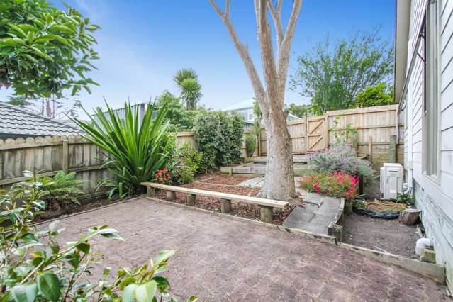 29c West Coast Road Glen Eden_4