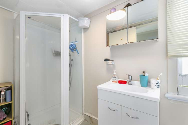 74 Heriot Row North Dunedin_6