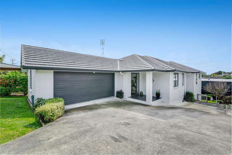 7 Moffat Road Red Beach_0