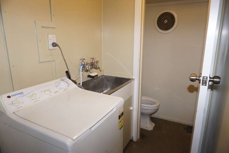 14 Lees Street Dunedin Central_11