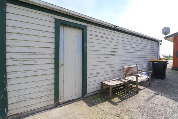 54 Tuai Street Ascot_18