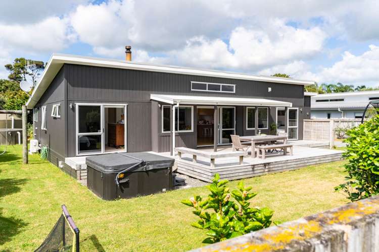 56 Seabreeze Road Mangawhai Heads_28