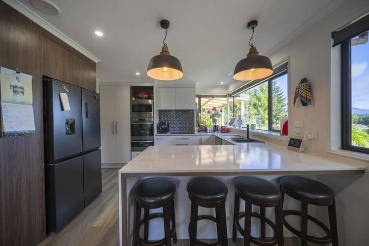 423A Te Anau Mossburn Highway Te Anau_8