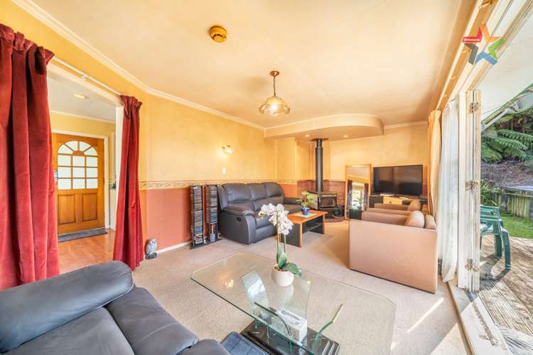 21 Thomson Grove Stokes Valley_3