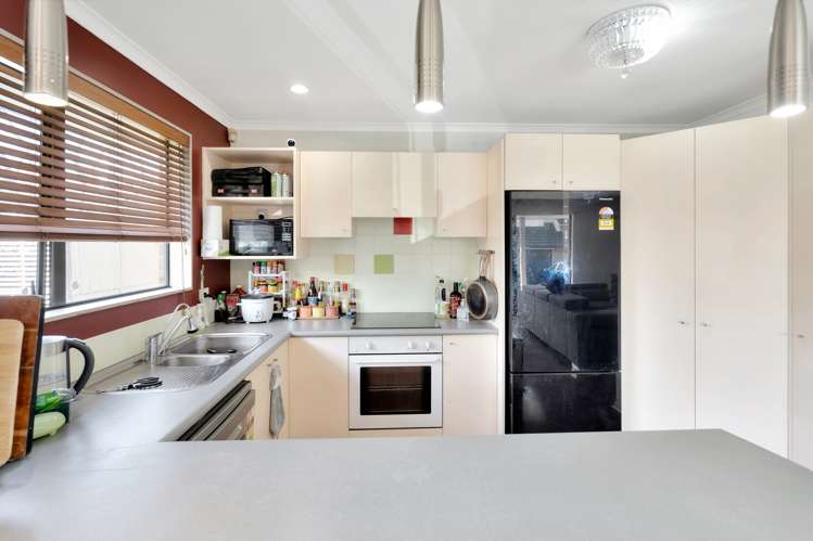 2/127 Coronation Road Papatoetoe_9