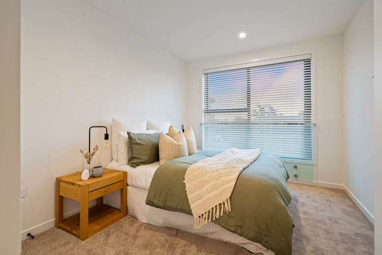 27 King George Avenue Epsom_15