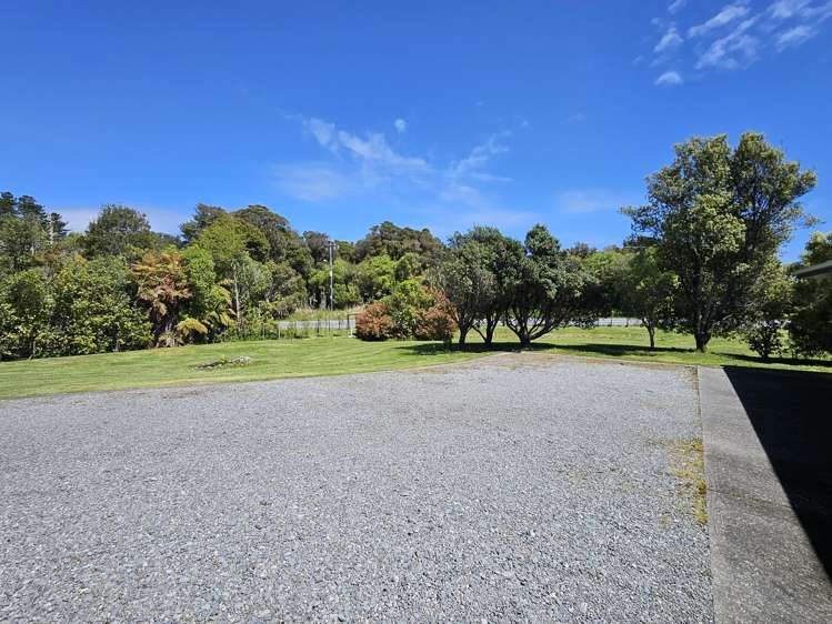 3 Fenian Lead Road Rutherglen_17