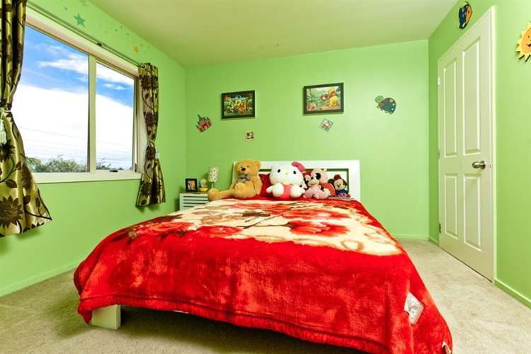 14a Charlenne Close Ranui_13