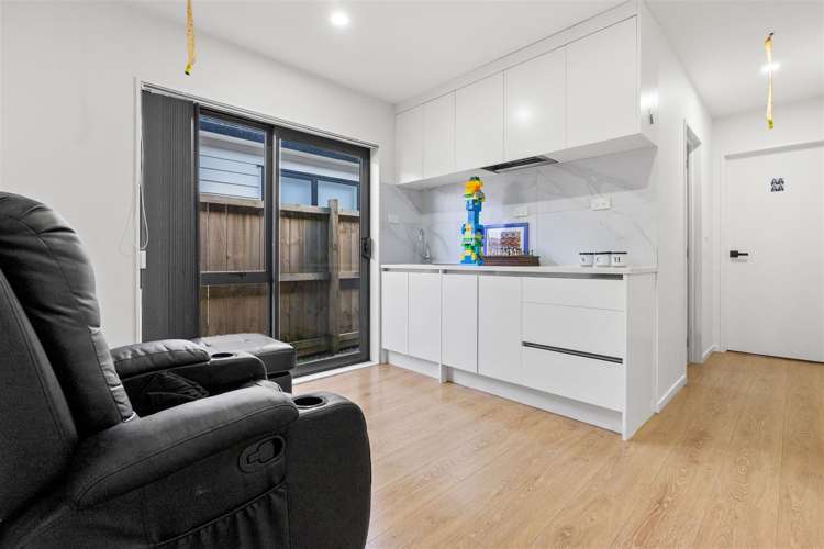 13 Hard Beech Street Takanini_13