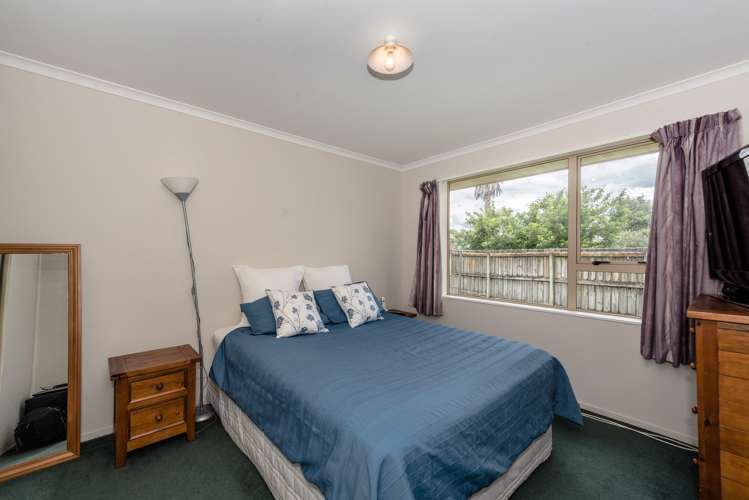 15 Farnborough Drive Nawton_8