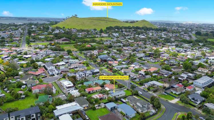 19 Matapouri Road Mangere Bridge_16