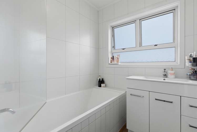 1282A Papamoa Beach Road Papamoa Beach_17