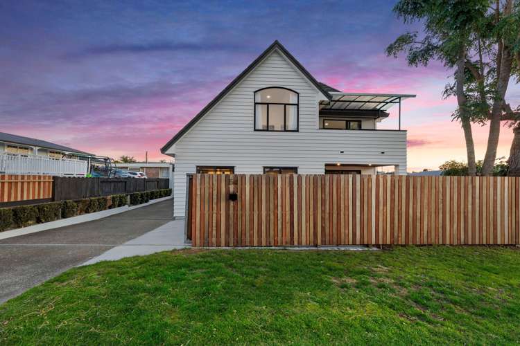 54 Matua Road Matua_5