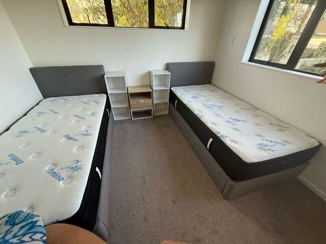 Modern 4BR Flat Share House