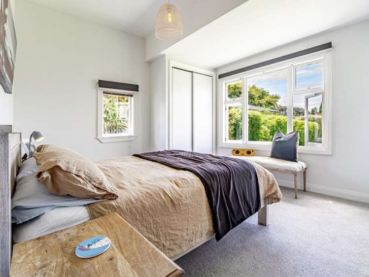 38 Waiwaka Terrace Strandon_12