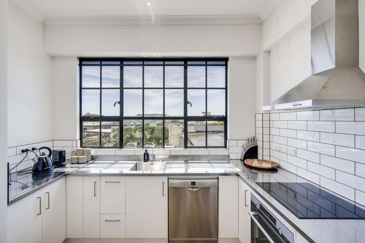 124 Queen Street East Hastings Central_1