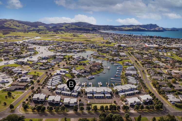 13/73 South Highway Whitianga_1