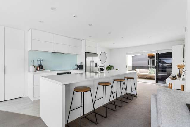 4/111 Hunt Road Whangamata_2