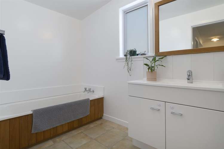 7a Poike Road Hairini_21