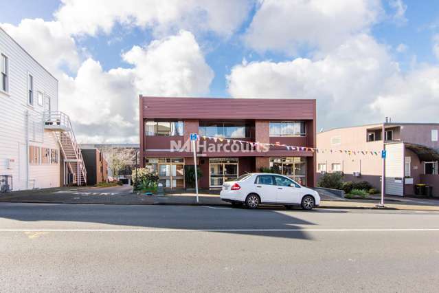 Office/231 Hinemoa Street Birkenhead_2