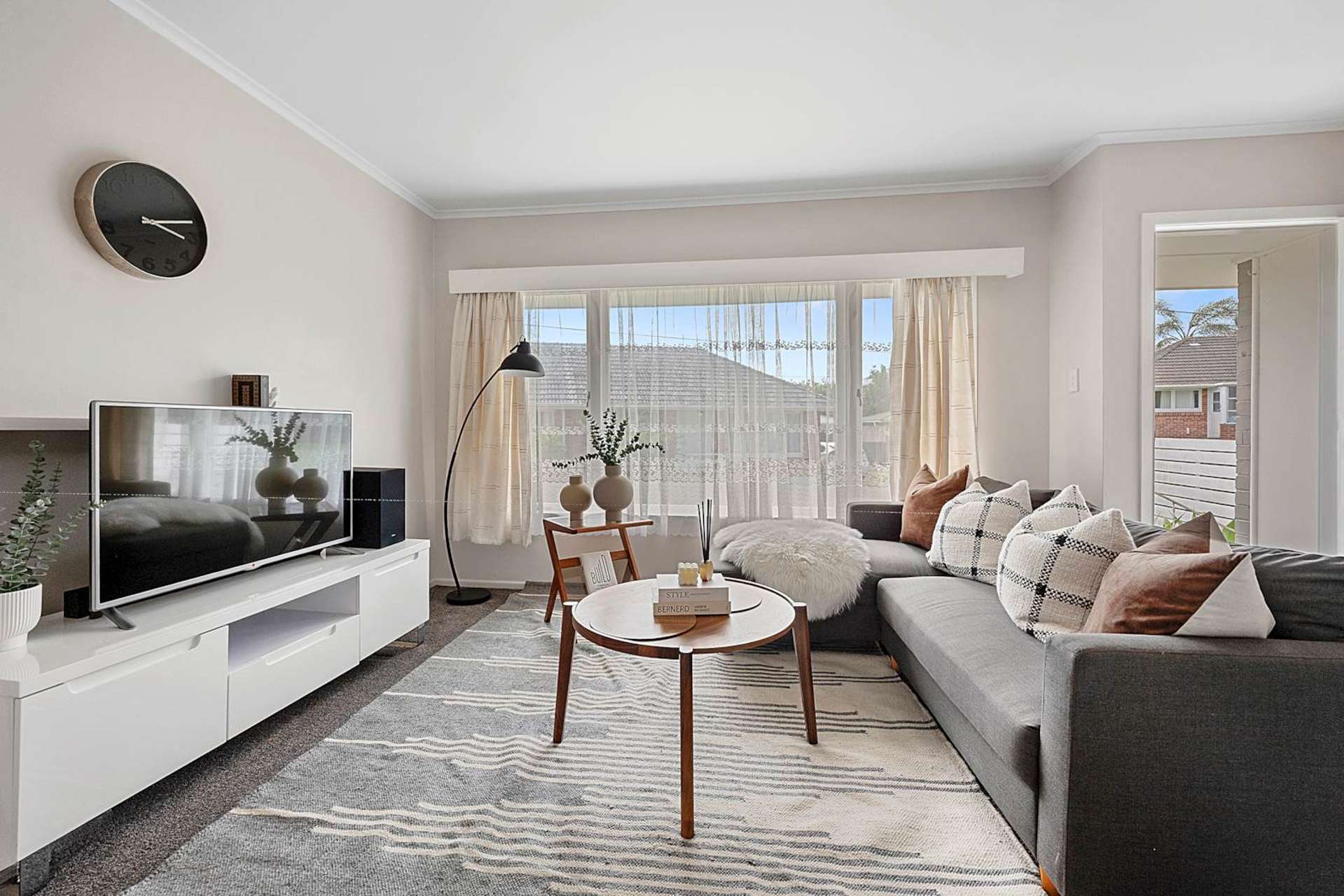 2/56A Taharoto Road Takapuna_0