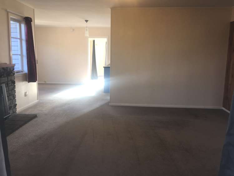 21 Fruitvale Road New Lynn_8