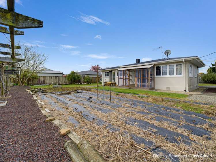 2 Isobel Street Fairy Springs_25