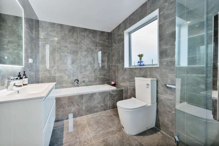 32 Thomas Rielly Avenue Hobsonville_23