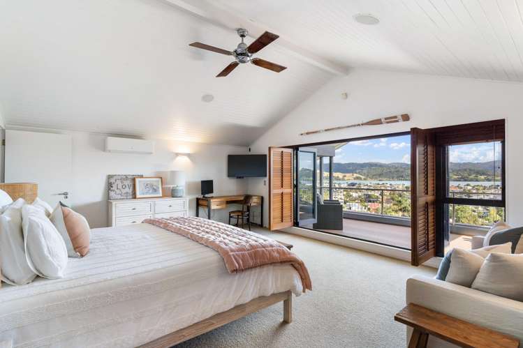 1200 Hikuai Settlement Road Pauanui_12