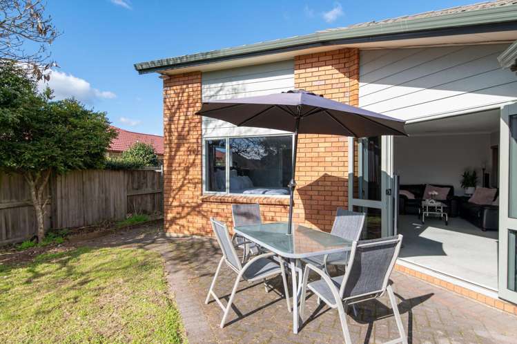 8 Elmbridge Place Owhata_25