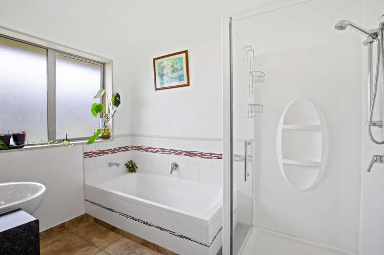 10 Ellington Mews Rolleston_12