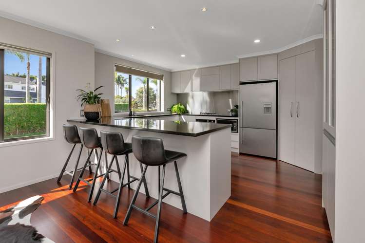 98B Western Hills Drive Kensington_11