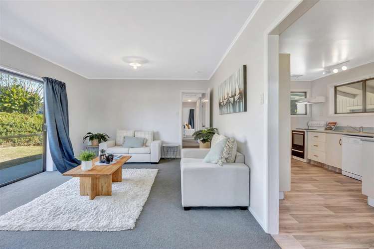 33 Challinor Street Pukete_10