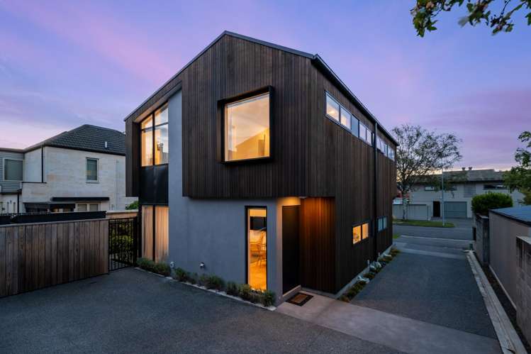 2/126 Rugby Street Merivale_21