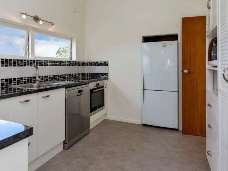 2 Hoey Street Kamo_7