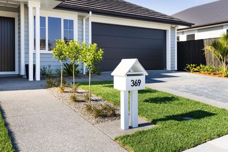 369 Te Taruna Drive_1
