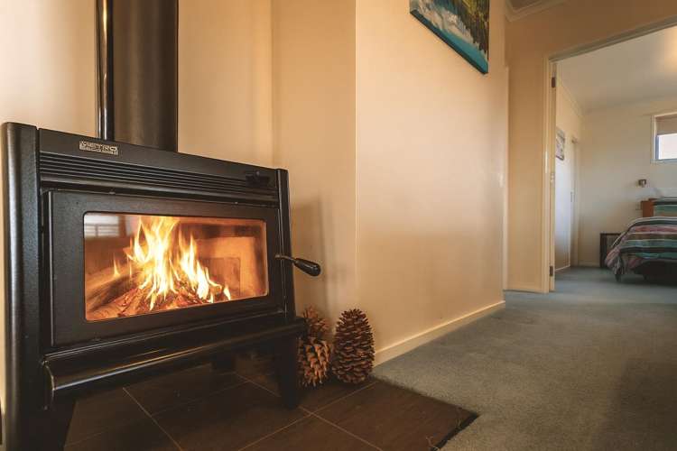 6 Sealy Street Twizel_13