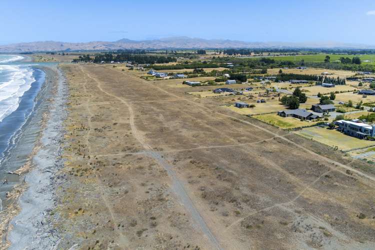 27 Ocean View Crescent Rarangi_24