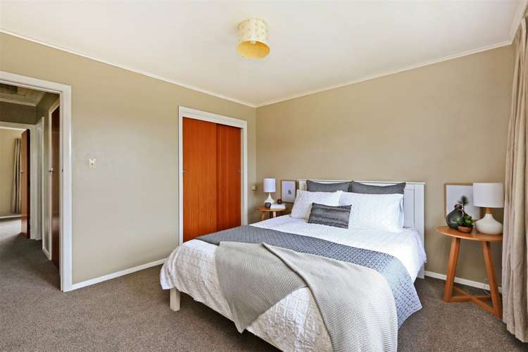 2/65 Middle Road Havelock North_4