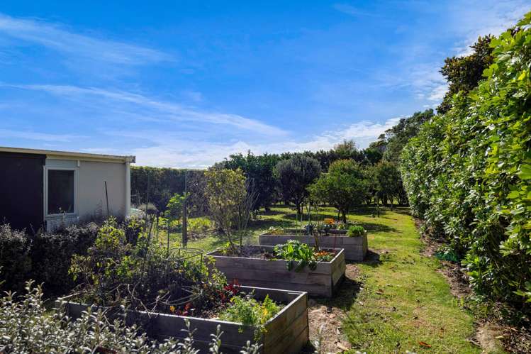 51 Wilson Road Urenui_32