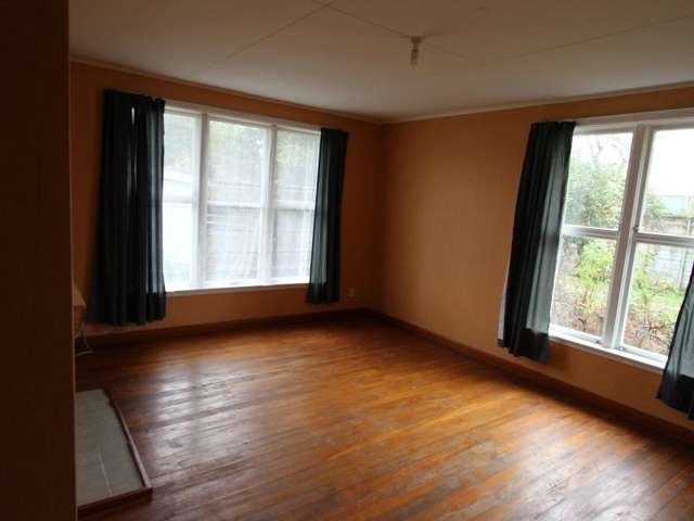 1 Julia Street Pahiatua_4