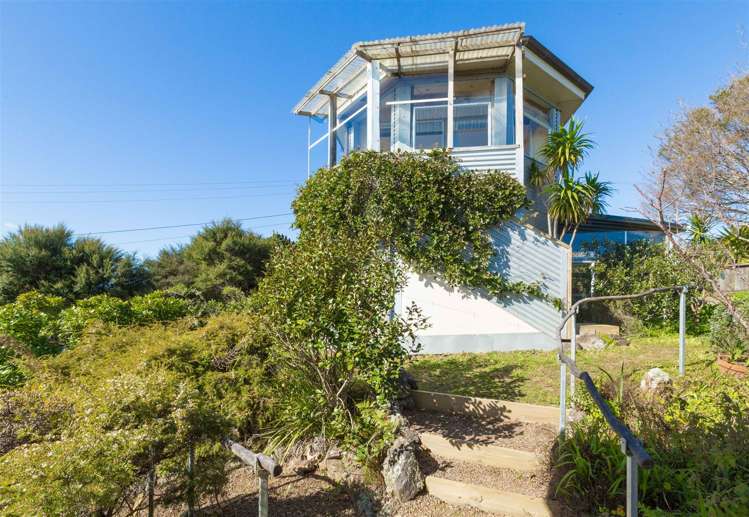 102 Trig Hill Road Onetangi_30