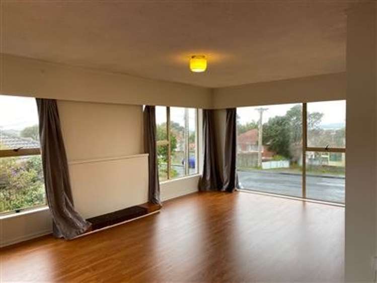 109 Lincoln Park Ave front house Massey_3