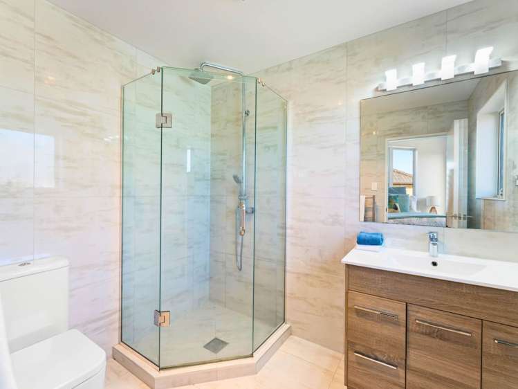 40 Broadhurst Road Flat Bush_7